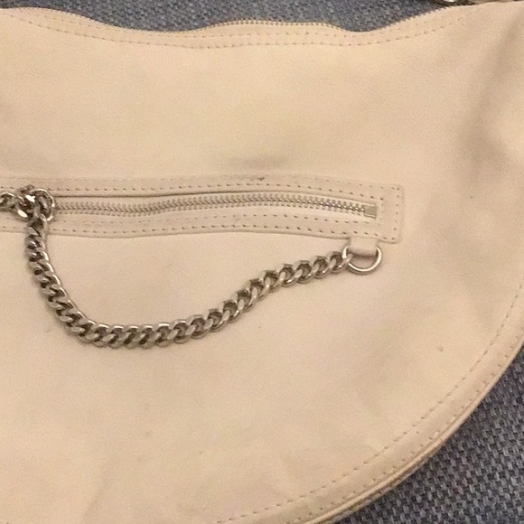 Michael Kors Handbag with signature chain and side detail -beautiful - Picture 6 of 9
